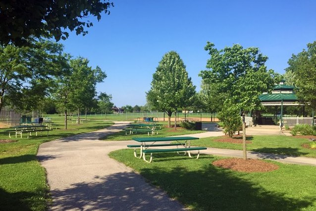 Community Park Picnic Tables