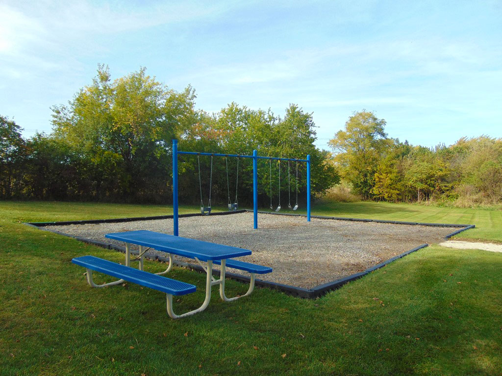 Heather Highlands Park Swings