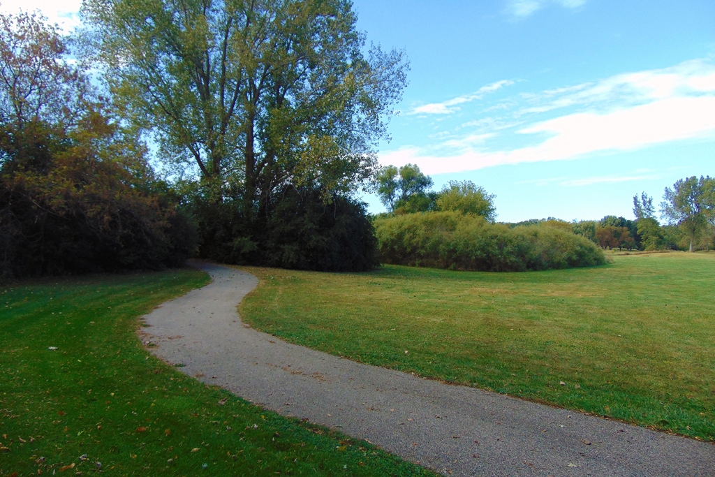 Bridlewoods Park Path